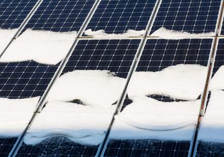 zonnepanelen sneeuw